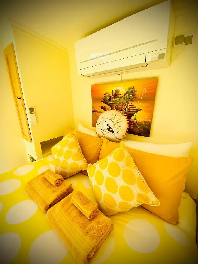 Willa Tiny House Spectacular Eco Retreat & Cosy Maleny 0*,  Australia